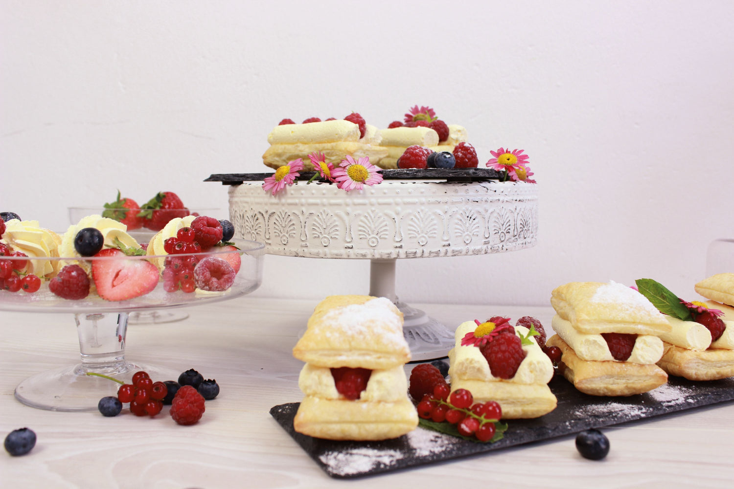 Blätterteigtaschen mit Beeren