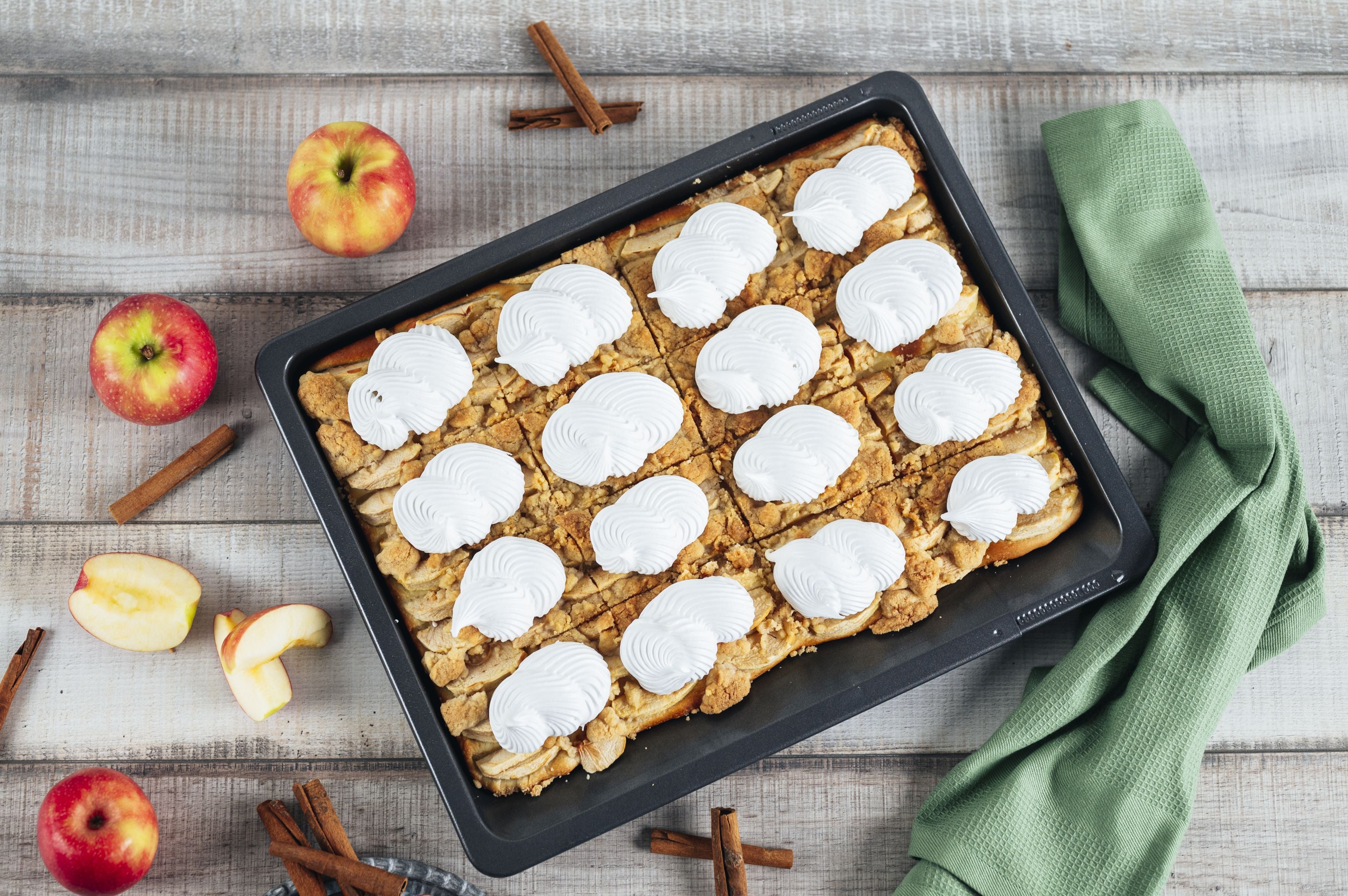 Apfelkuchen vom Blech