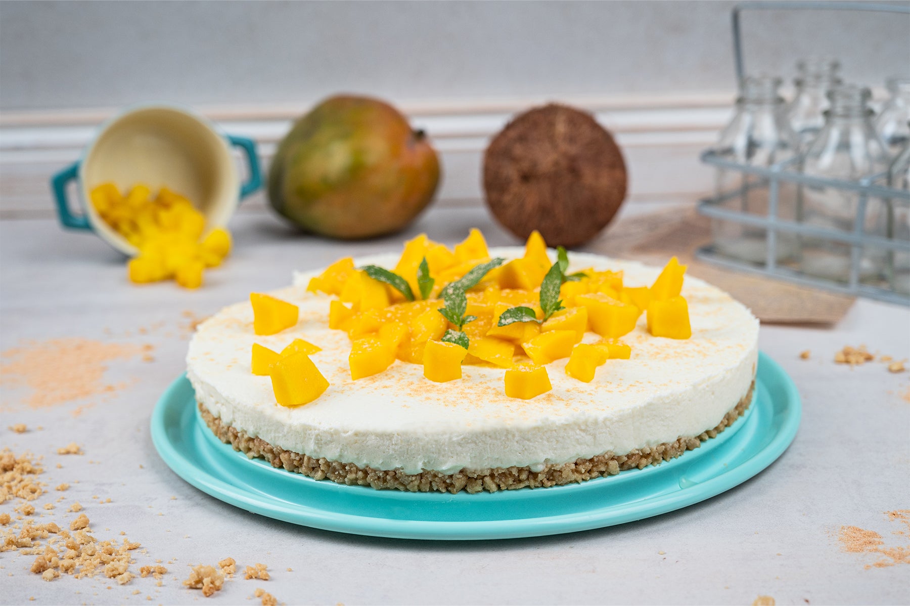 No-Bake-Torte mit Mango und Kokos