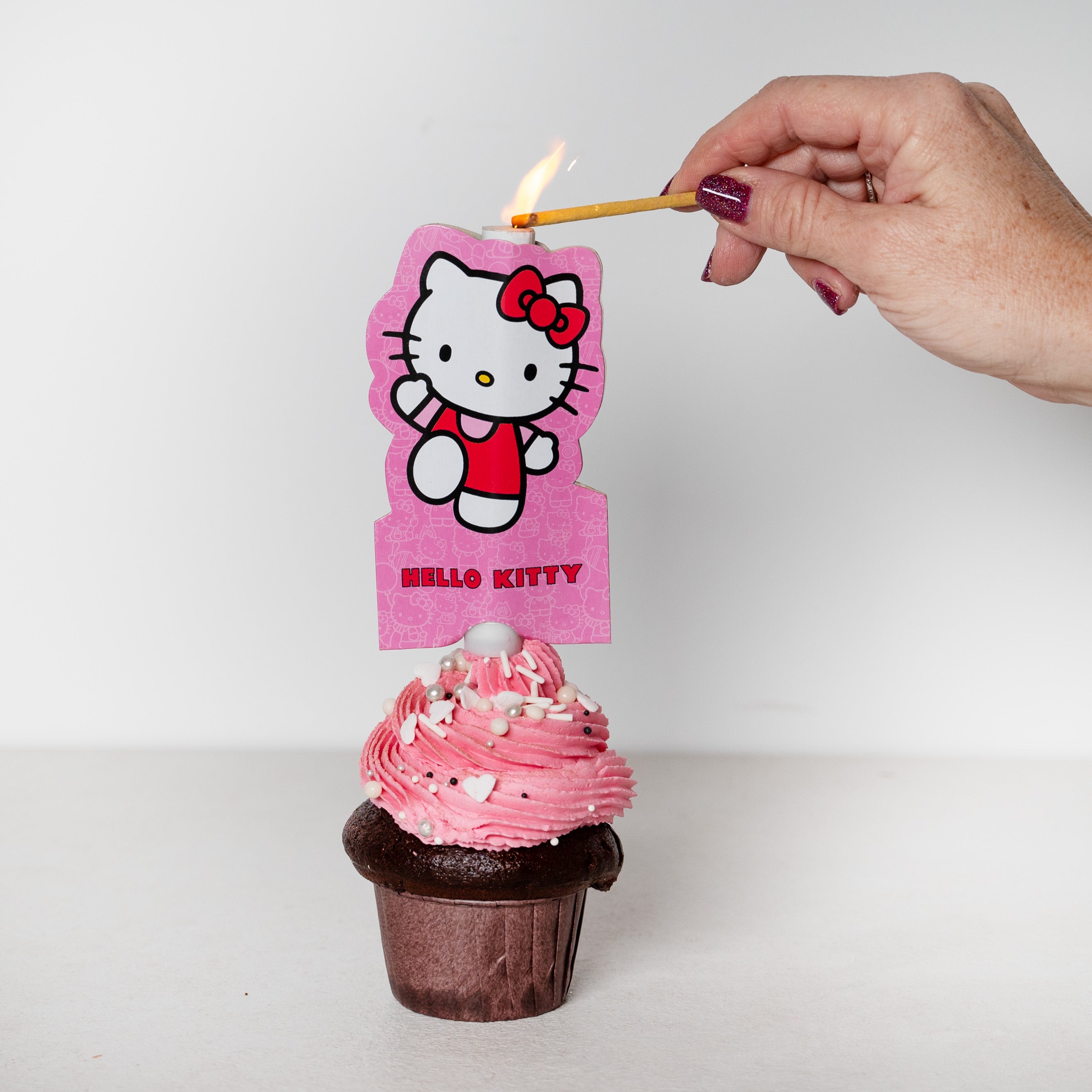 Hello Kitty cake fountains (1 piece)