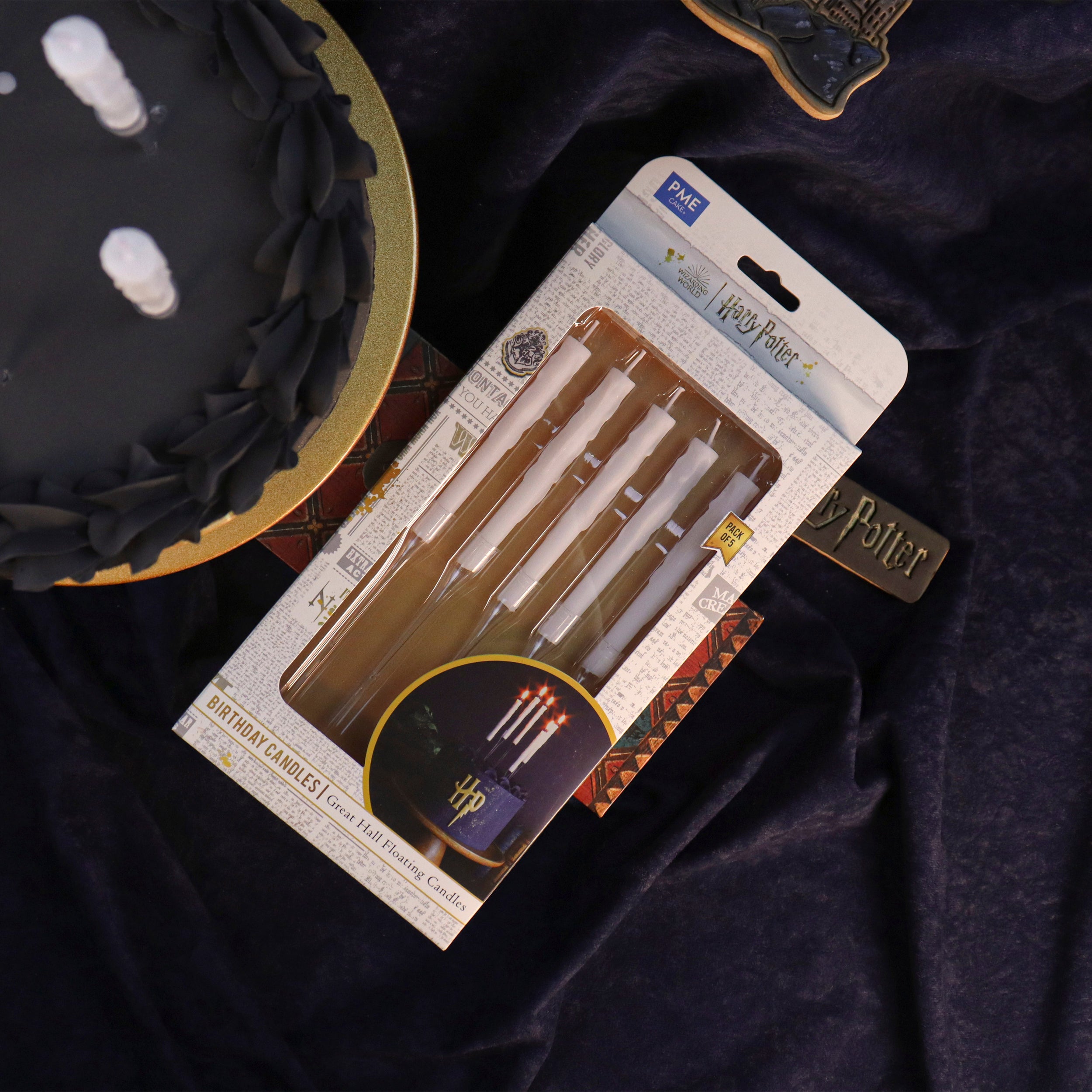 Harry Potter's floating cake candle