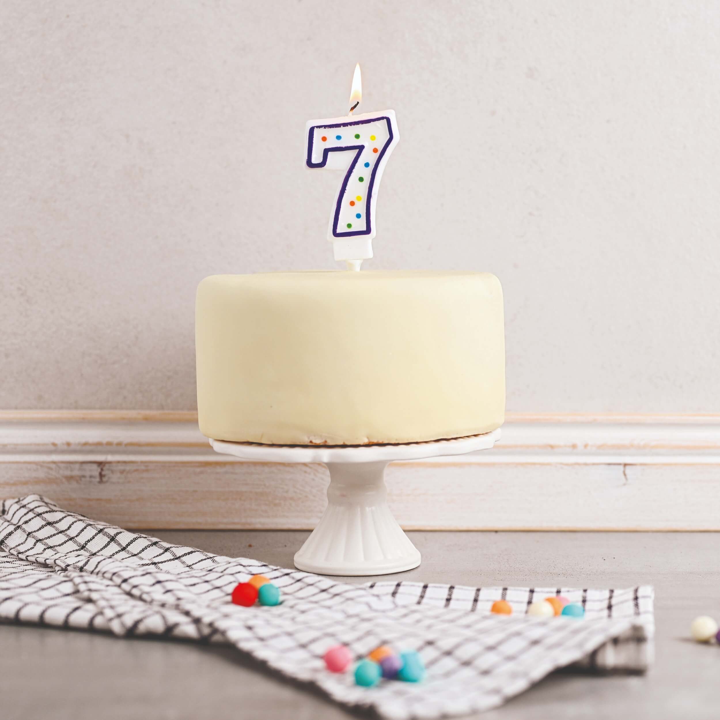 Zahlenkerze 7, z.B. zum Geburtstag