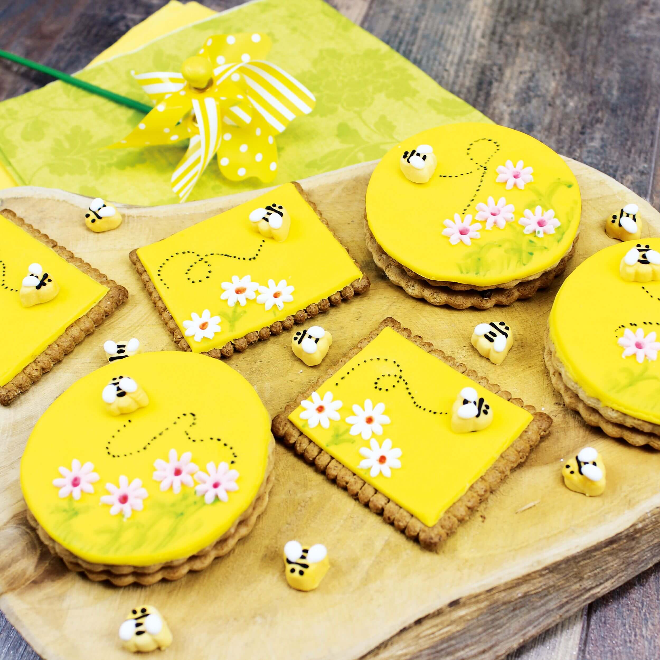 Fondant Yellow (250g)