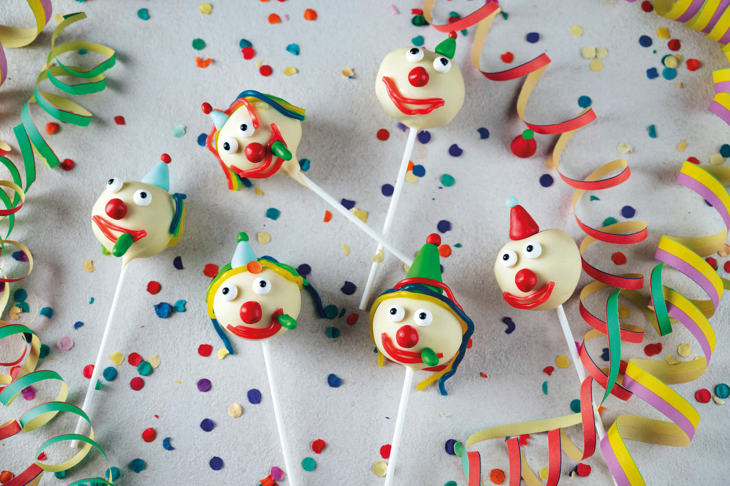 Cake Pop Clowns