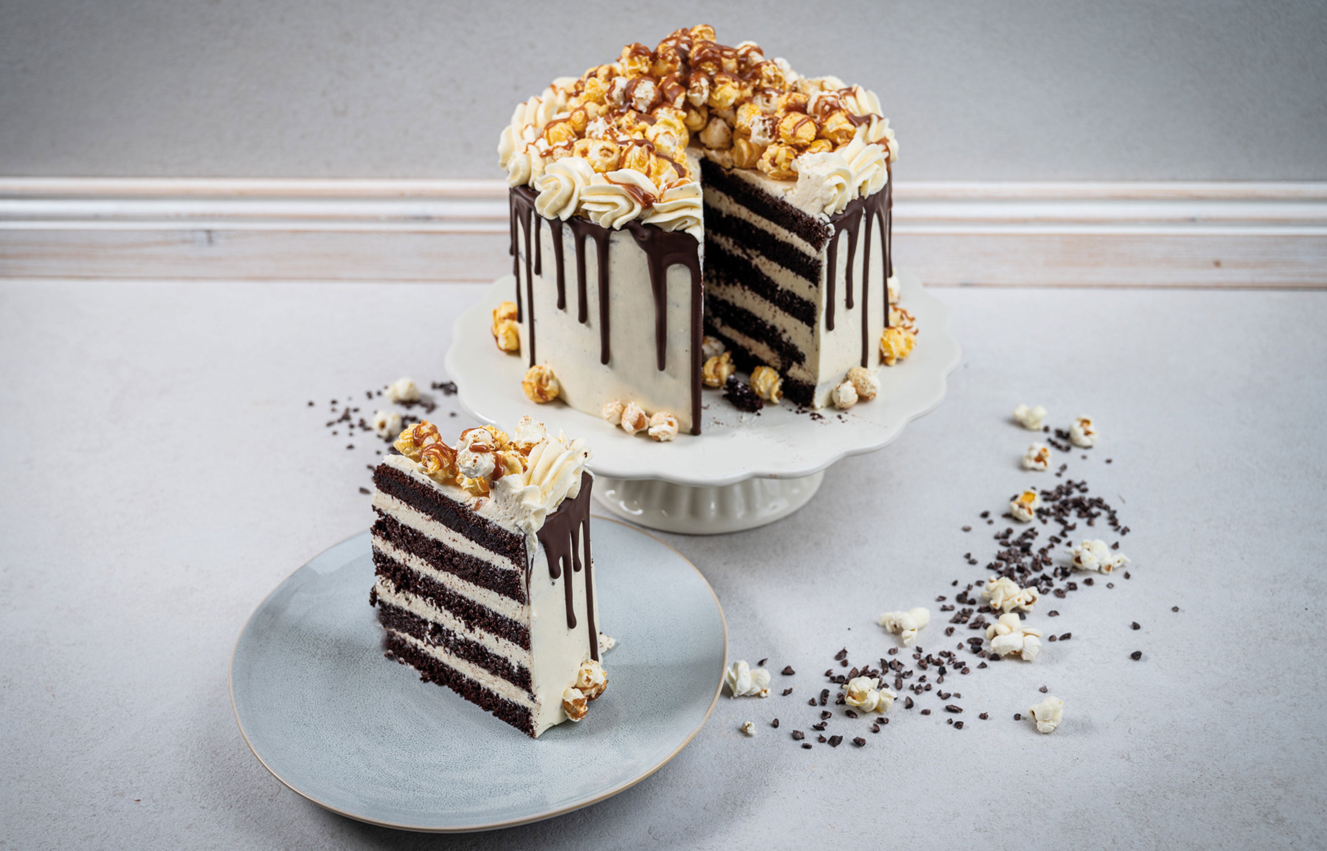 Popcorn Dripcake