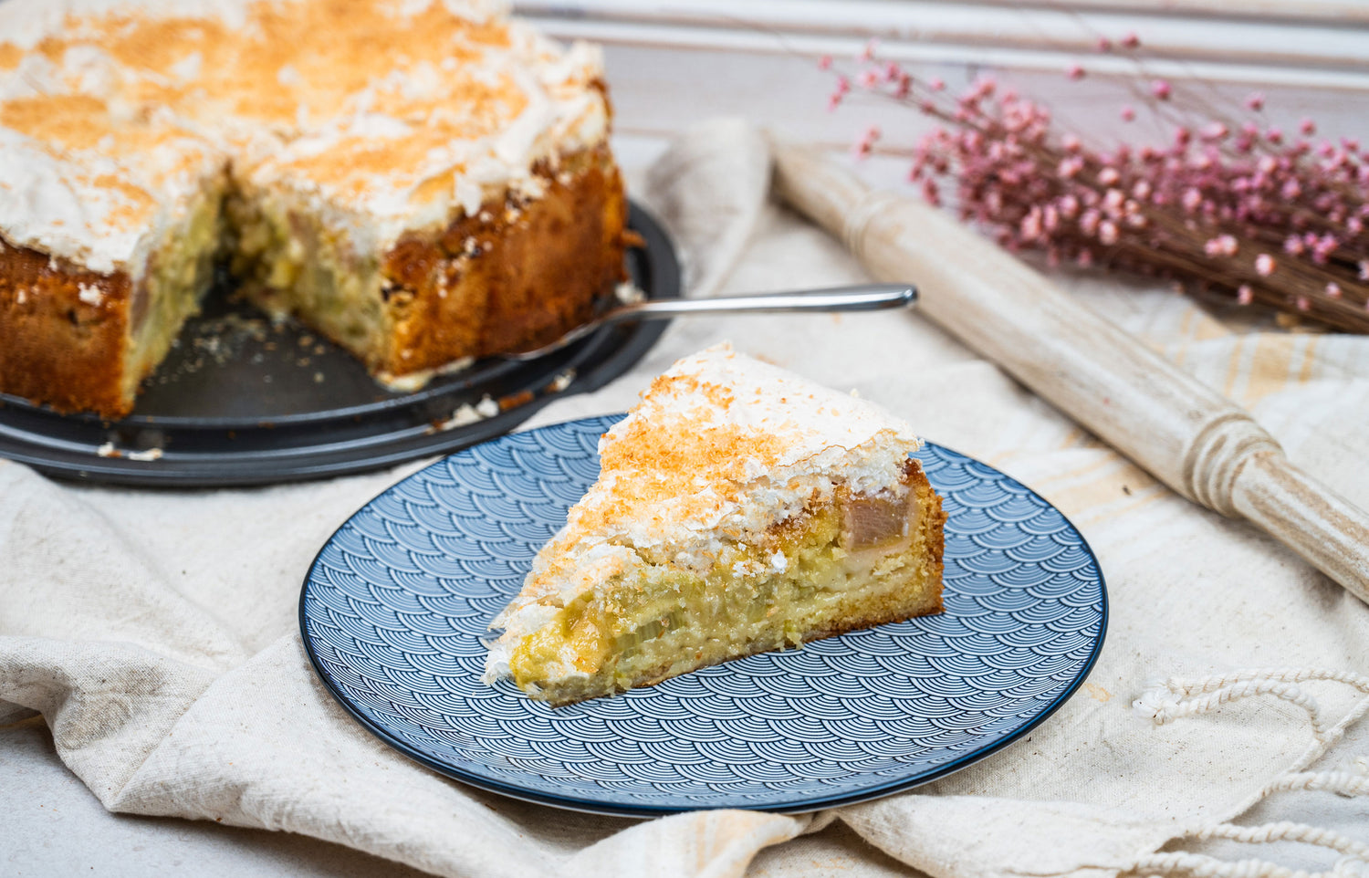 Rhabarberkuchen mit Kokosbaiser