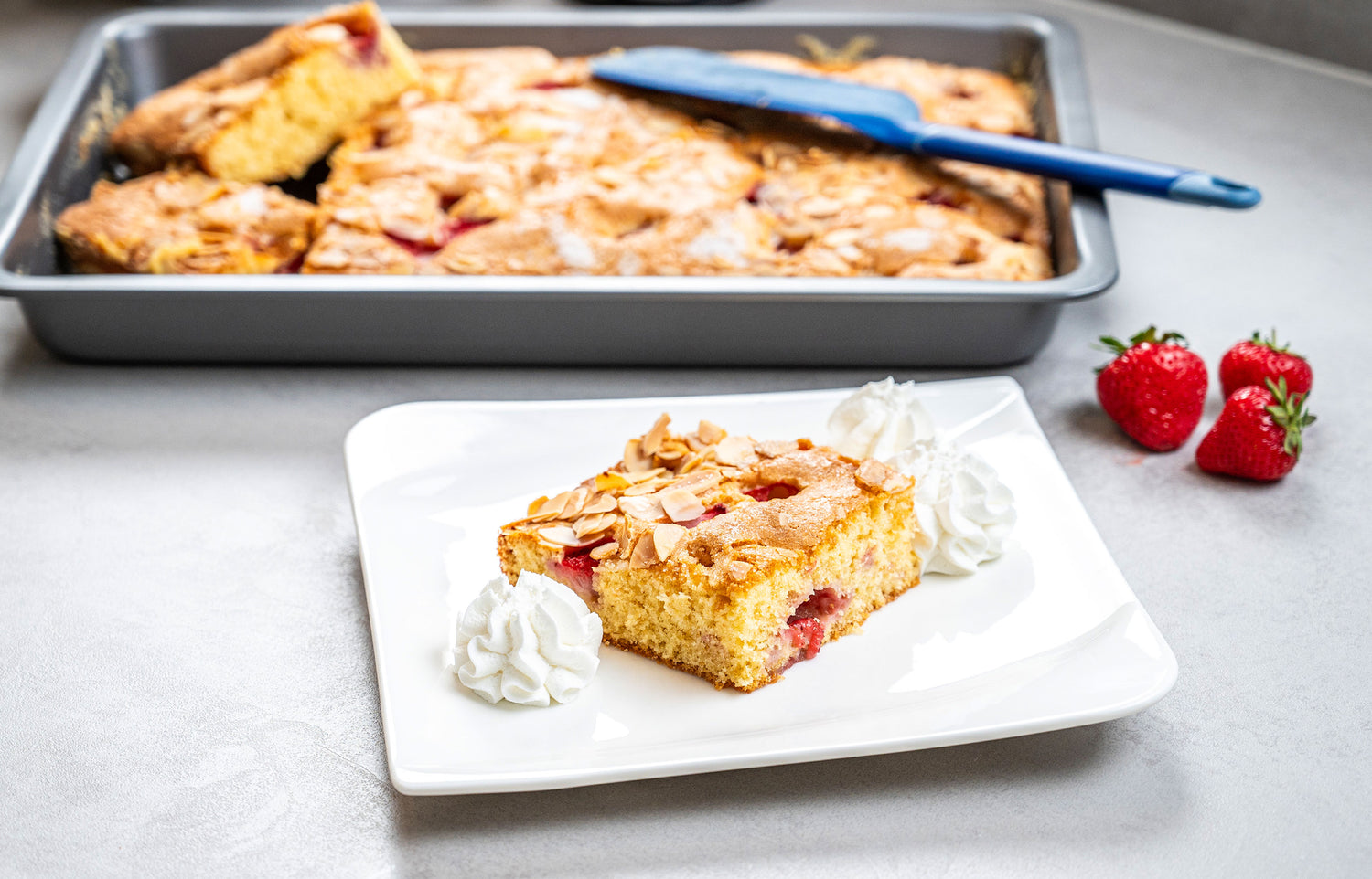 Versunkener Erdbeerkuchen