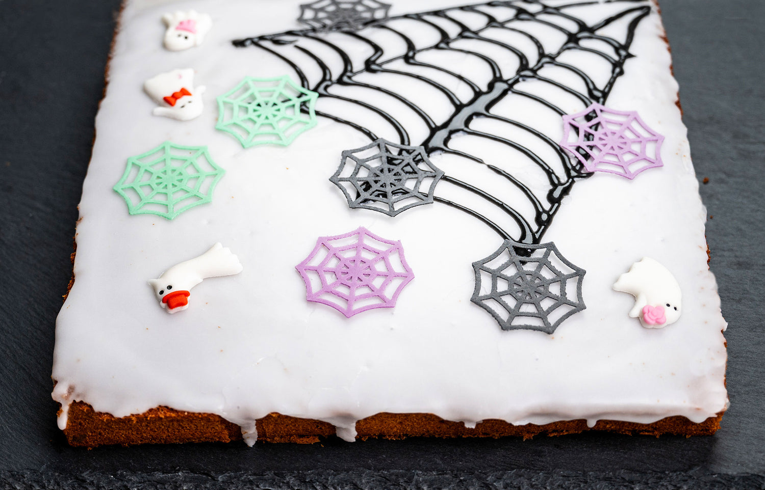 Halloween Spinnennetzkuchen