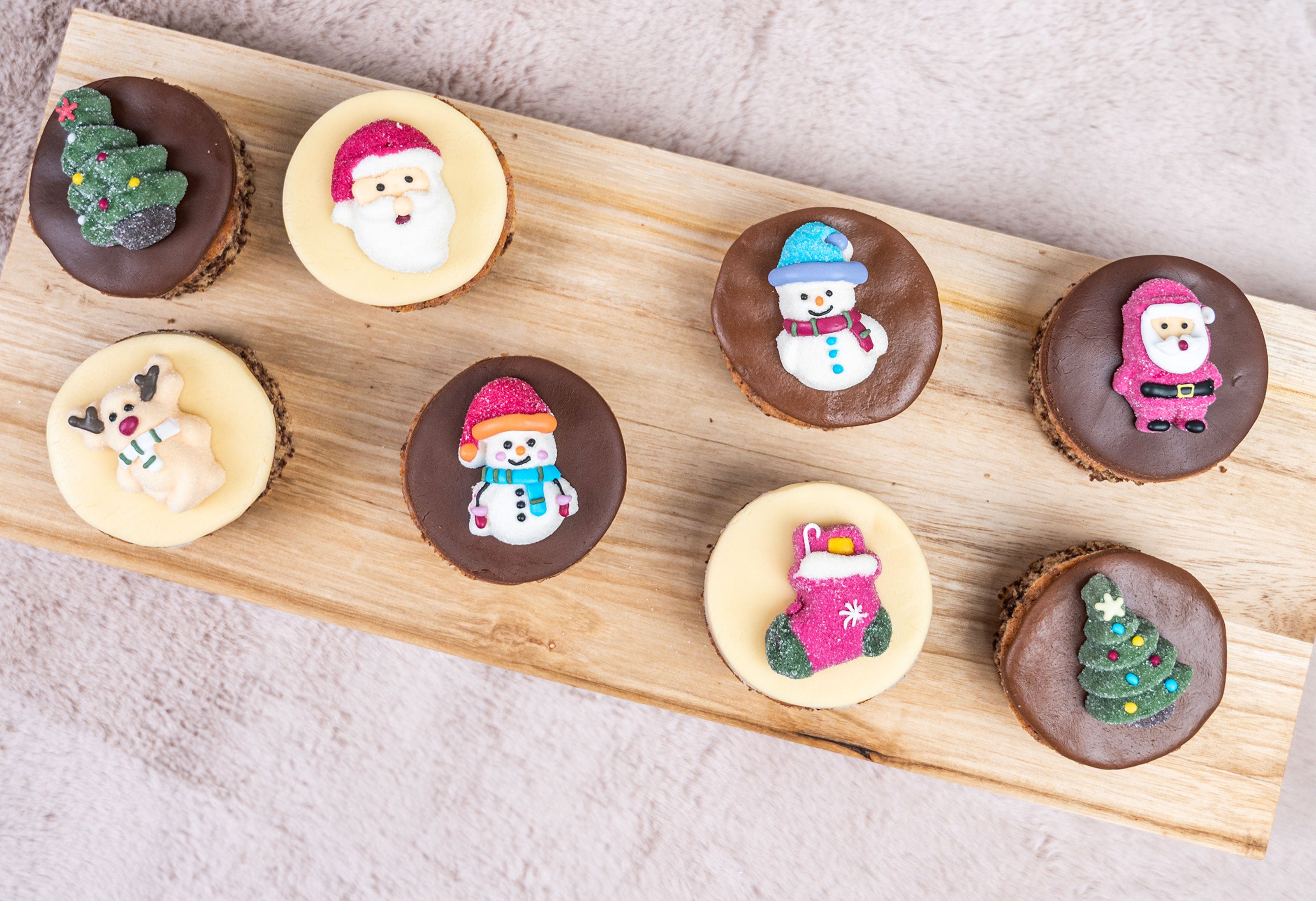 Weihnachtliche Nusstörtchen