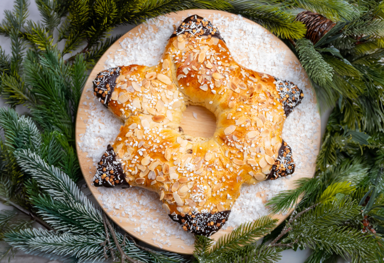 Weihnachtlicher Hefestern