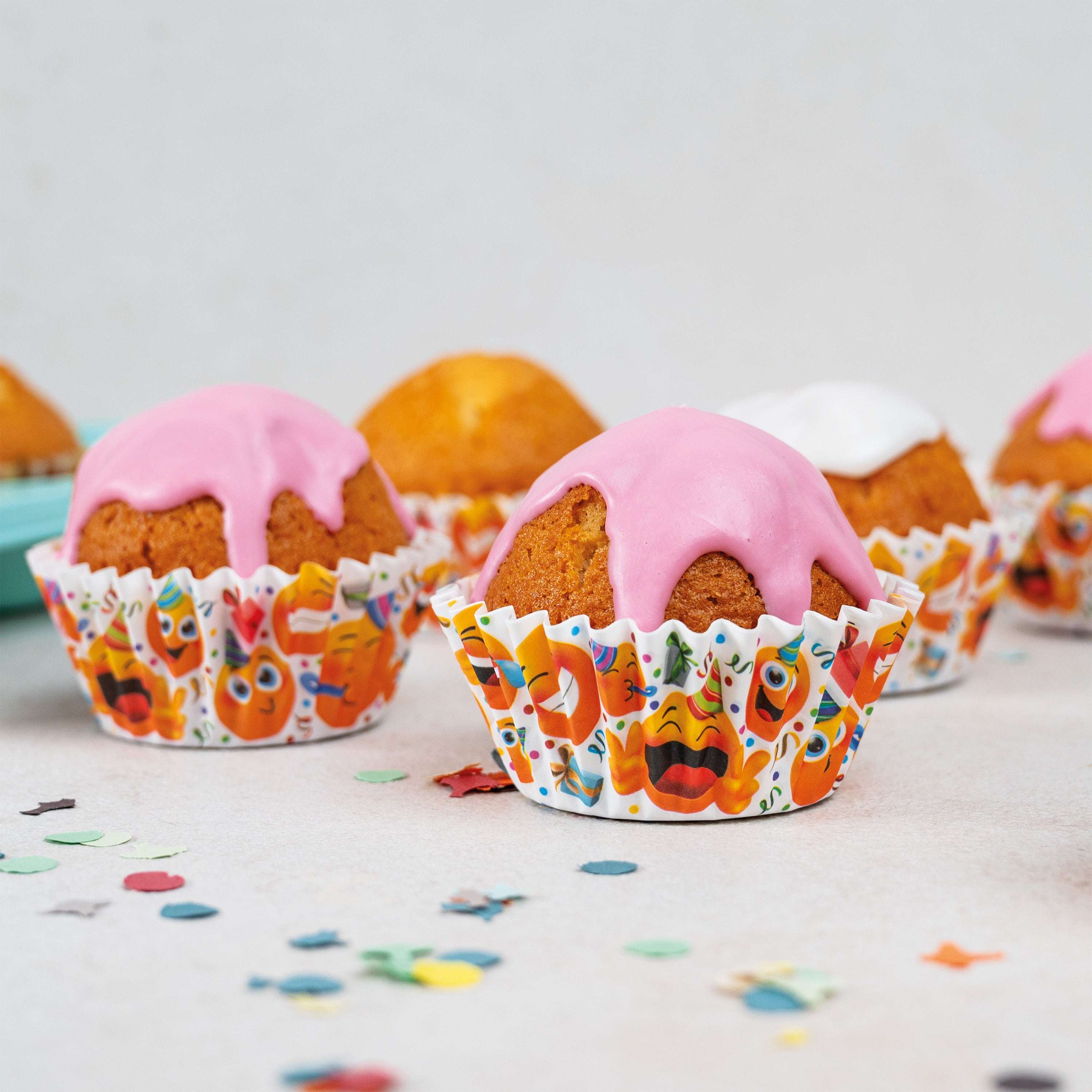 Muffinförmchen Happy (50 Stck.)