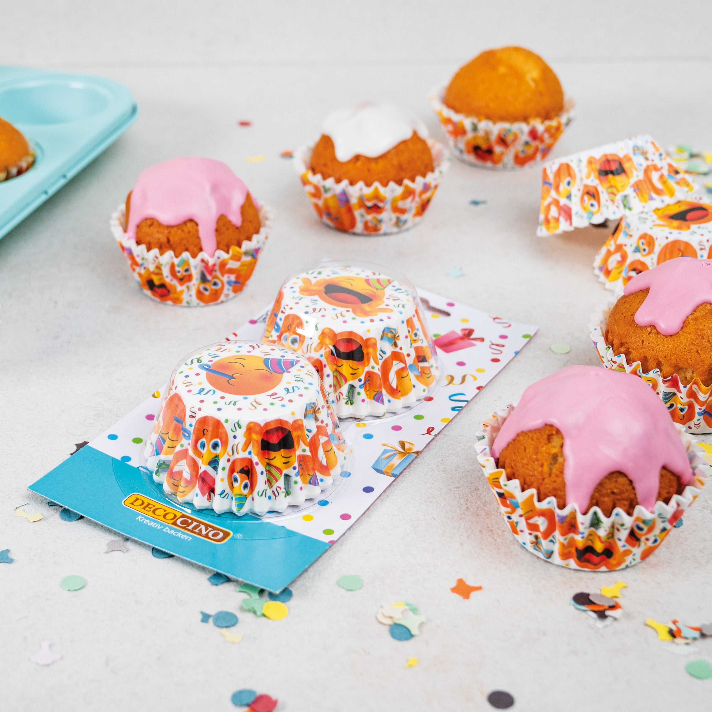 Happy muffin cups (50 pieces)