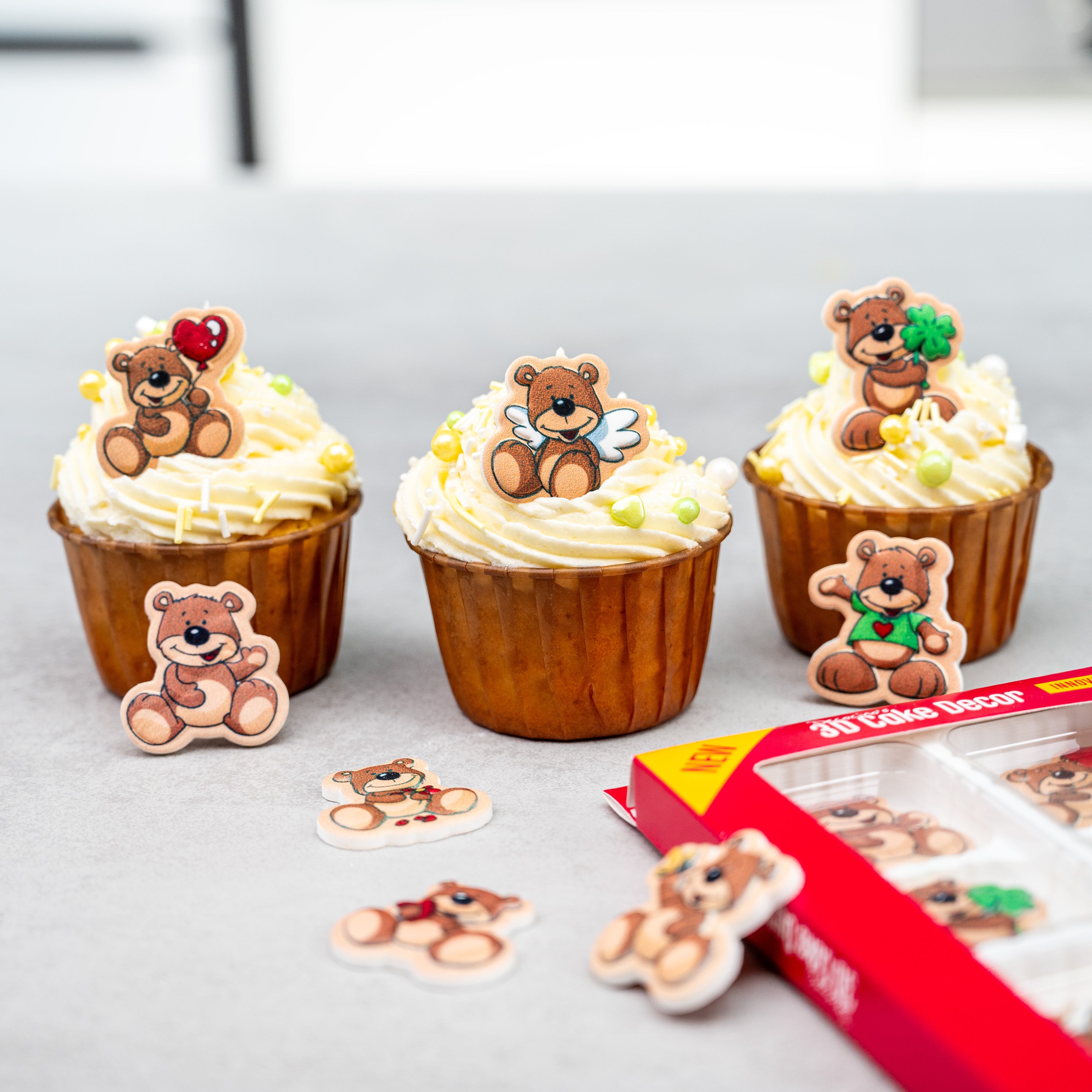 3D Cake Decoration Bears (8 pieces)
