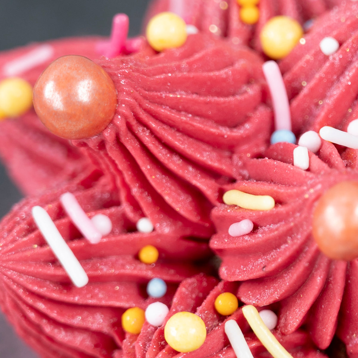 pink backen glitzerschnee muffin
